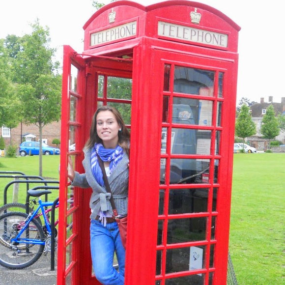 Meet your Posher, Emma - Picture 1 of 1